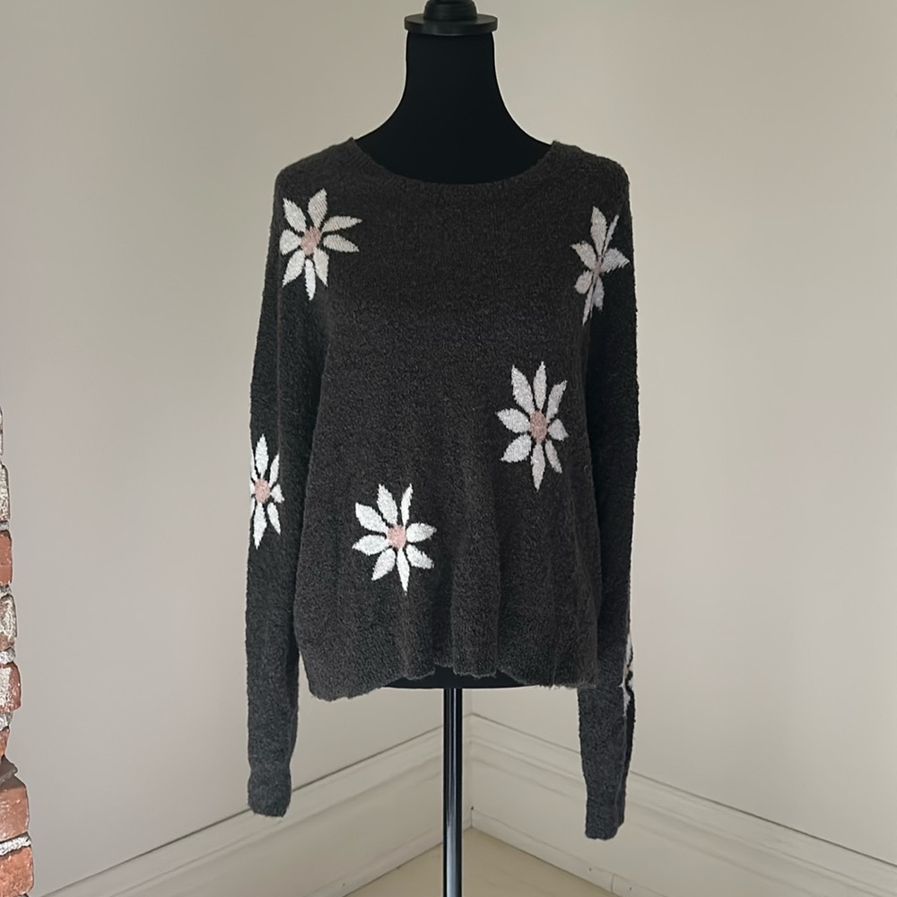 Madewell Grey Pullover with Daisies Size XL